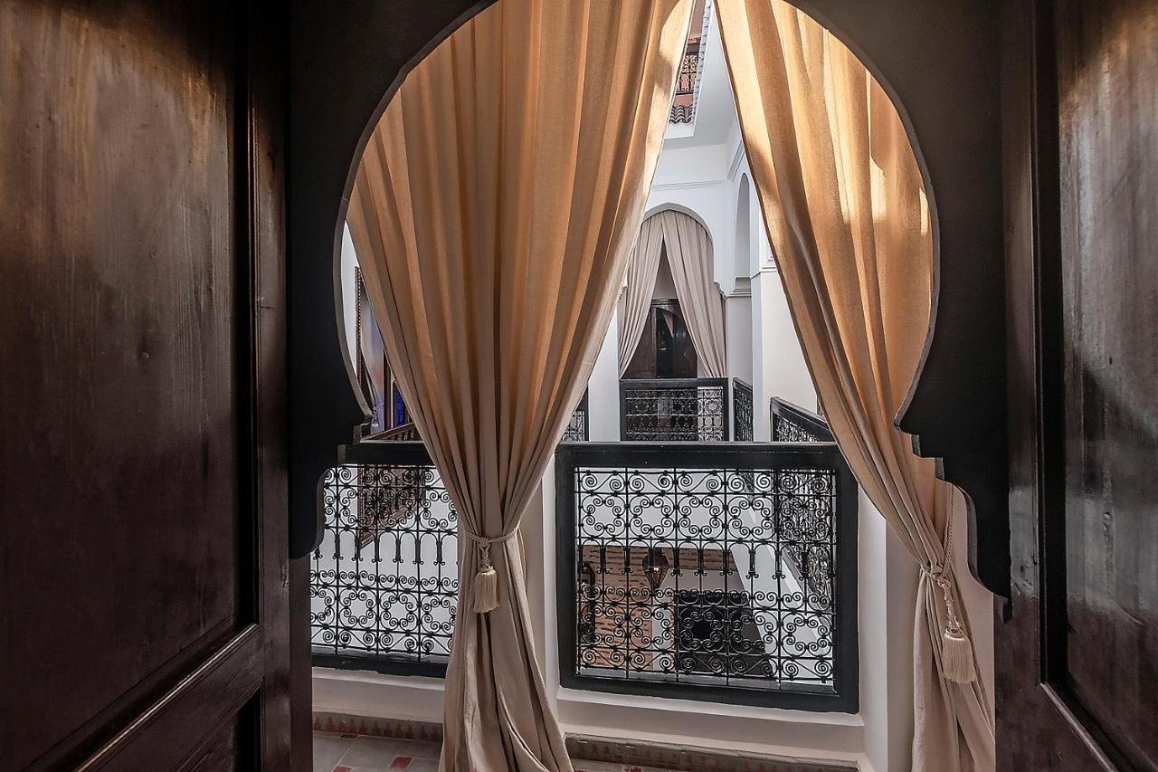 Riad Dar Merzouga Hammam & Jacuzzi マラケシュ エクステリア 写真