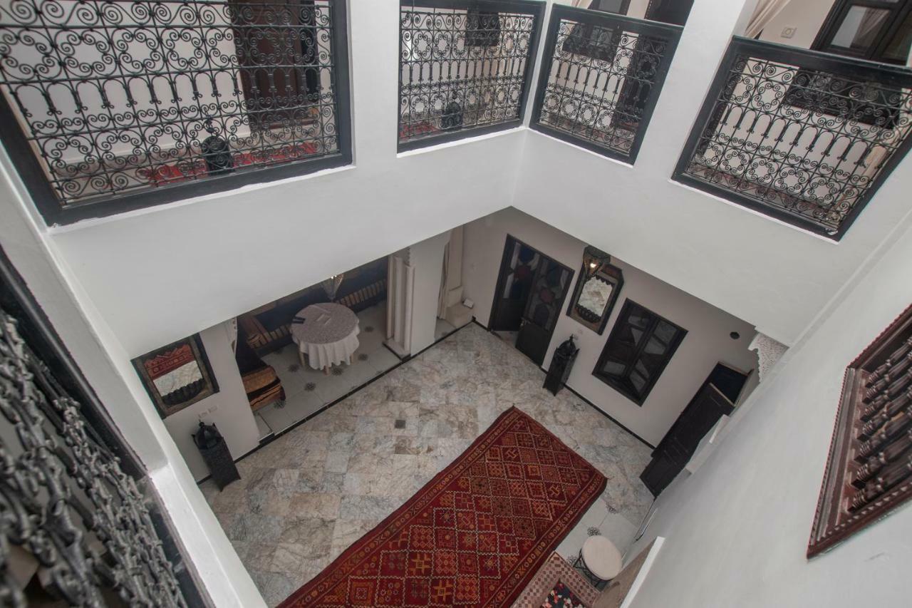 Riad Dar Merzouga Hammam & Jacuzzi マラケシュ エクステリア 写真