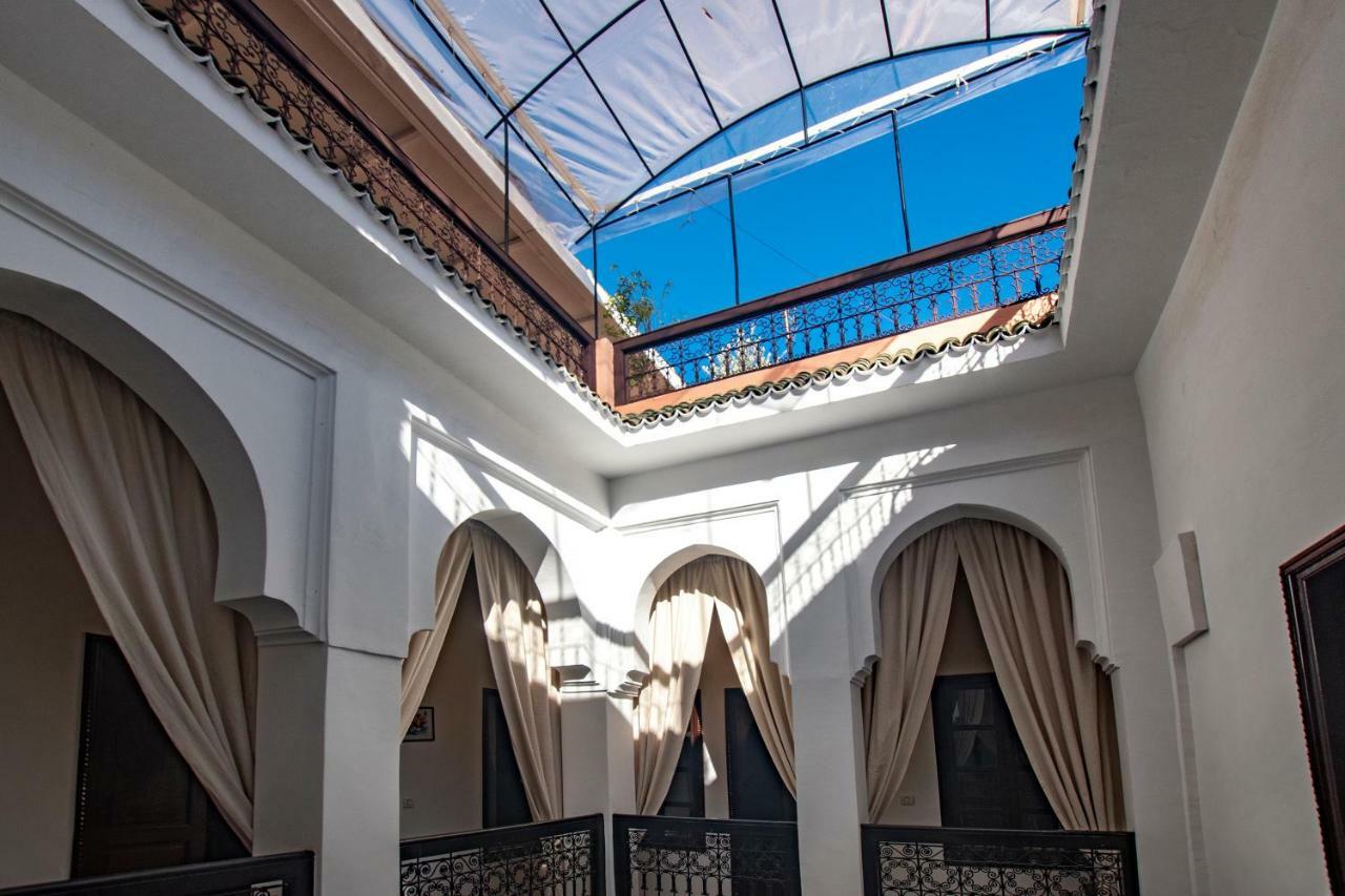 Riad Dar Merzouga Hammam & Jacuzzi マラケシュ エクステリア 写真
