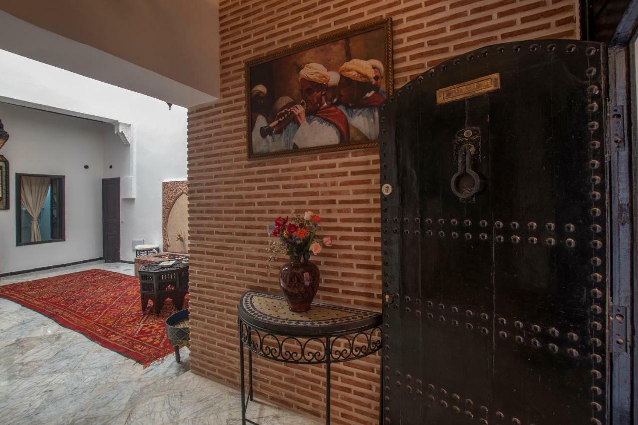 Riad Dar Merzouga Hammam & Jacuzzi マラケシュ エクステリア 写真