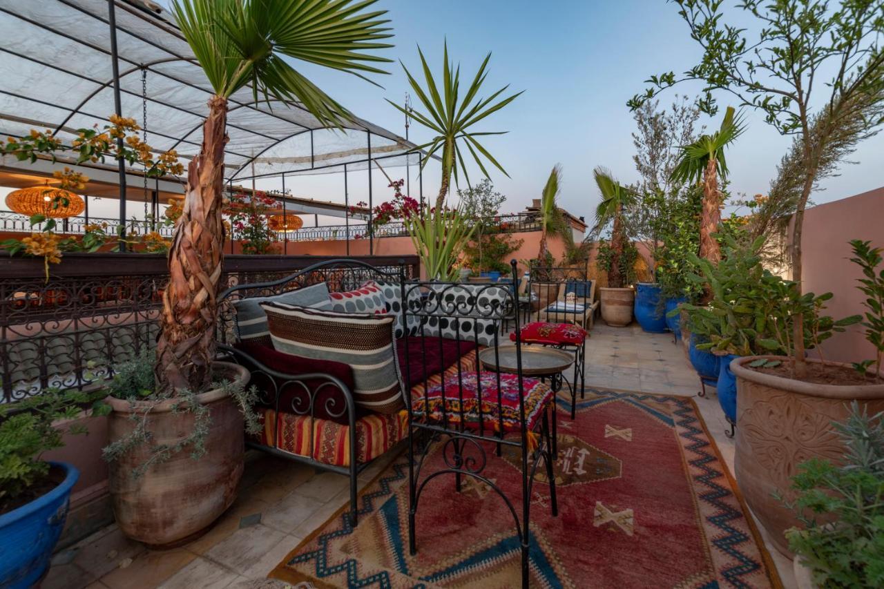 Riad Dar Merzouga Hammam & Jacuzzi マラケシュ エクステリア 写真